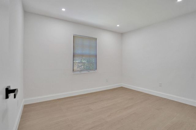 716 S Pine Street, Lake Worth Beach, FL 33460