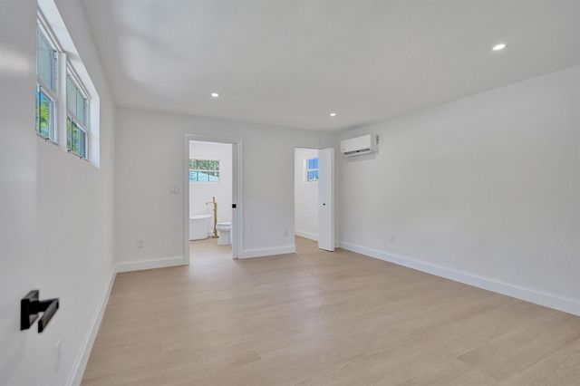 716 S Pine Street, Lake Worth Beach, FL 33460