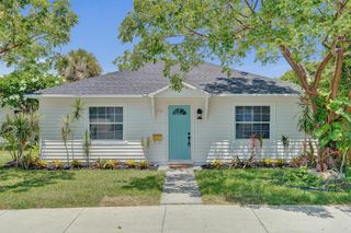 716 S Pine Street, Lake Worth Beach, FL 33460