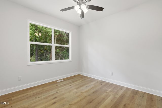 1437 Duggins Drive, Burlington, NC 27217