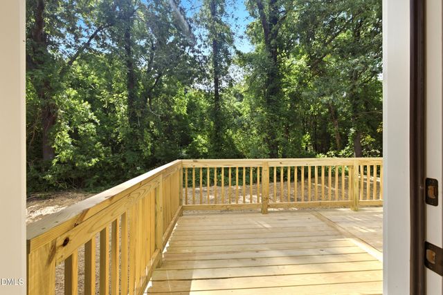 1437 Duggins Drive, Burlington, NC 27217