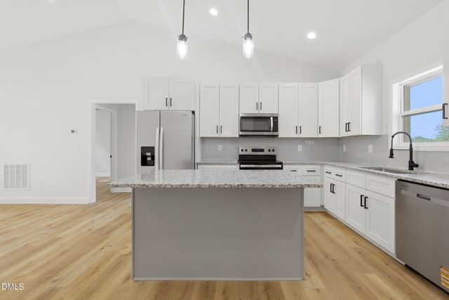 1437 Duggins Drive, Burlington, NC 27217