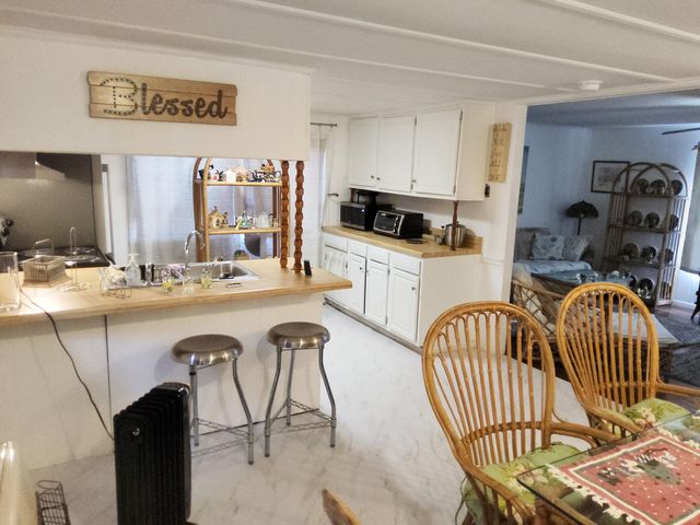 142 Moncks Corner Road, Eutawville, SC 29048