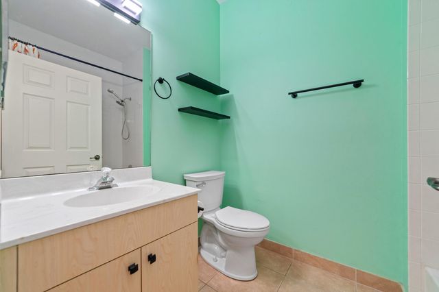 8597 Mangrove Cay, West Palm Beach, FL 33411