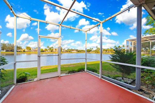 8597 Mangrove Cay, West Palm Beach, FL 33411