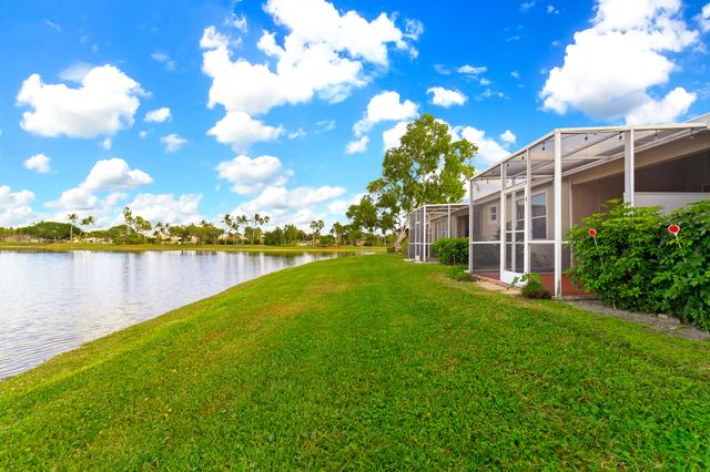 8597 Mangrove Cay, West Palm Beach, FL 33411