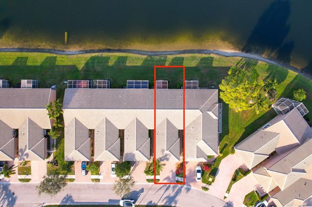 8597 Mangrove Cay, West Palm Beach, FL 33411