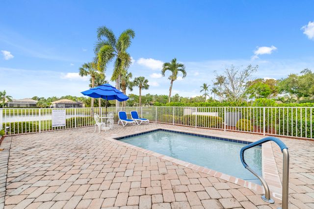 8597 Mangrove Cay, West Palm Beach, FL 33411
