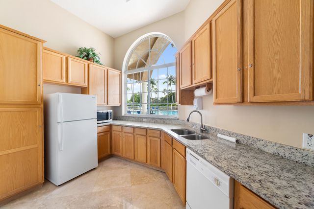 8597 Mangrove Cay, West Palm Beach, FL 33411