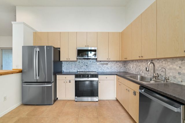 8597 Mangrove Cay, West Palm Beach, FL 33411