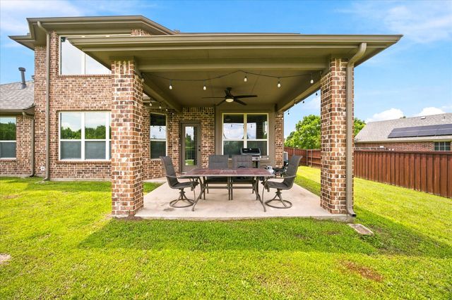 312 Waterford Lane, Sunnyvale, TX 75182