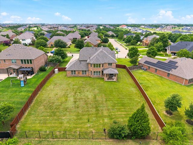 312 Waterford Lane, Sunnyvale, TX 75182