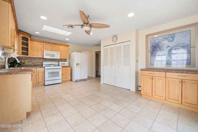 24 Santiago Drive W, Toms River, NJ 08757