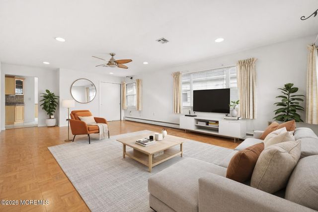 24 Santiago Drive W, Toms River, NJ 08757