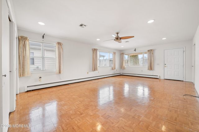 24 Santiago Drive W, Toms River, NJ 08757