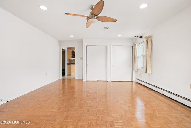 24 Santiago Drive W, Toms River, NJ 08757