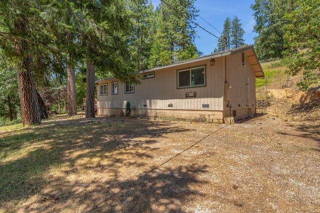 5341 Edelweiss Way, Pollock Pines, CA 95726