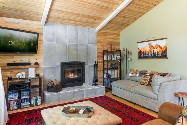 5341 Edelweiss Way, Pollock Pines, CA 95726