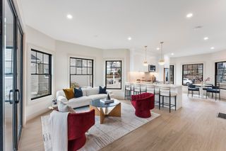 142 Metropolitan U:1, Boston, MA 02131