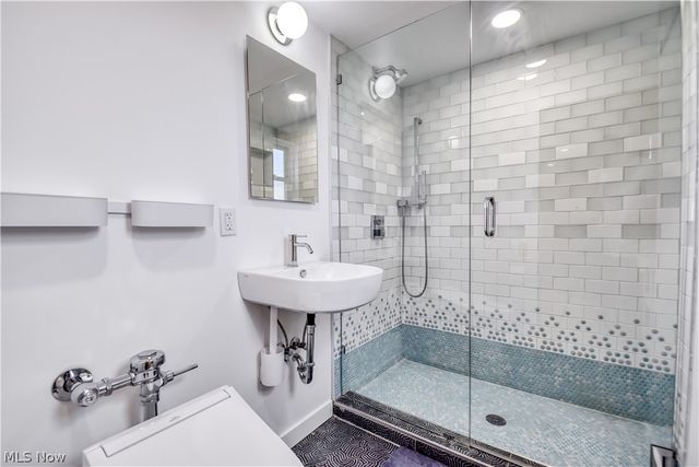 13800 Shaker Boulevard 1102, Cleveland, OH 44120