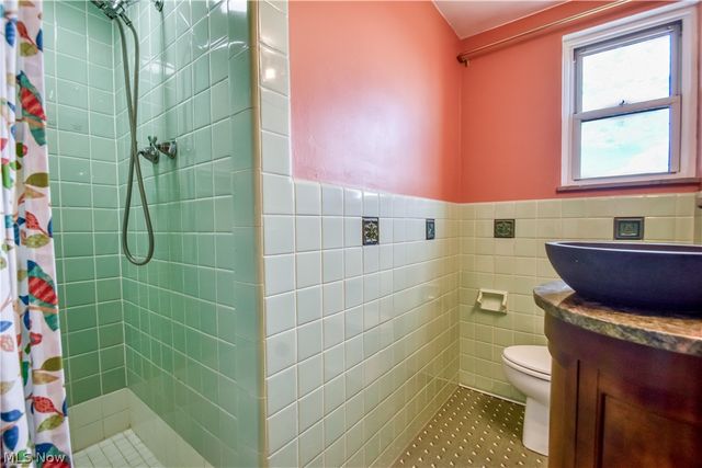 13800 Shaker Boulevard 1102, Cleveland, OH 44120