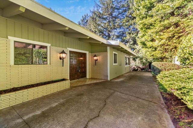 3500 Hadley Place, Bayside South, CA 95524