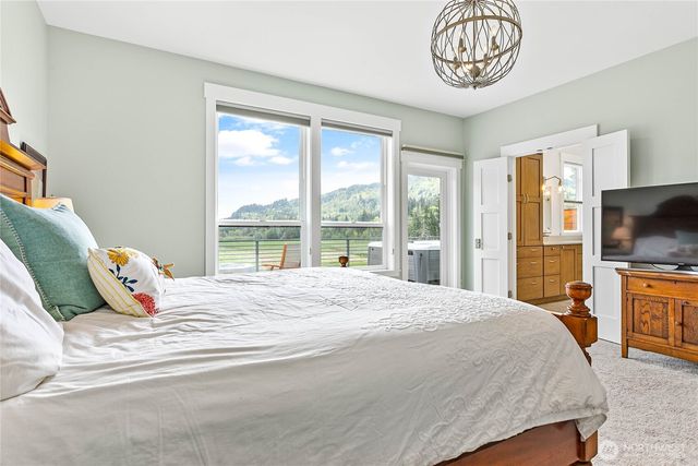 2529 Mount Baker Highway, Bellingham, WA 98226