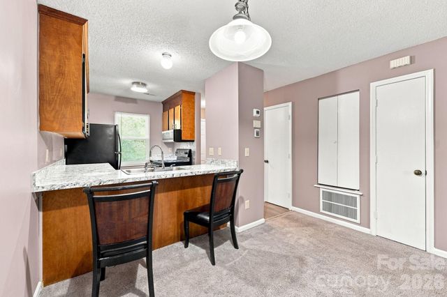 4033 Briarhill Drive, Charlotte, NC 28215
