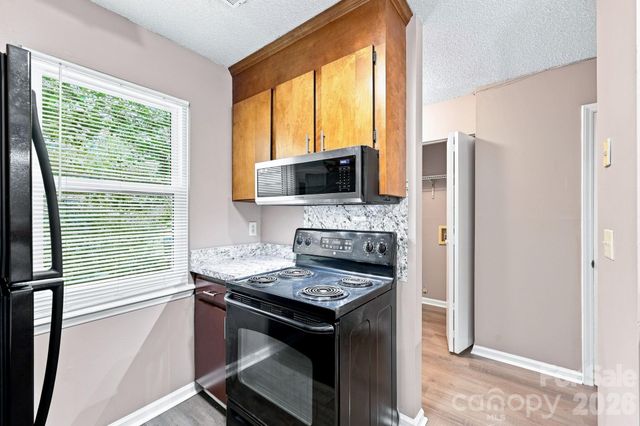 4033 Briarhill Drive, Charlotte, NC 28215