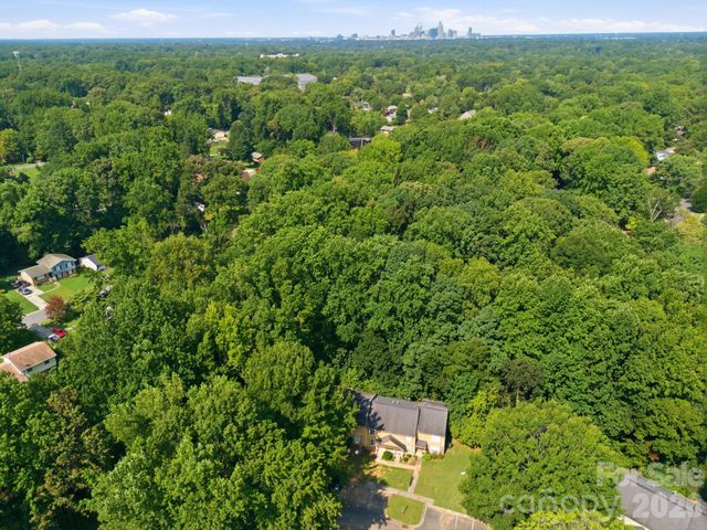 4033 Briarhill Drive, Charlotte, NC 28215