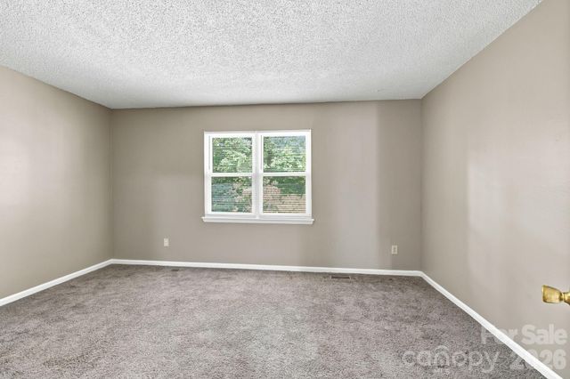 4033 Briarhill Drive, Charlotte, NC 28215