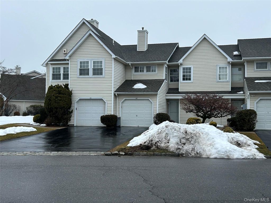 65 Erik Drive, East Setauket, NY 11733