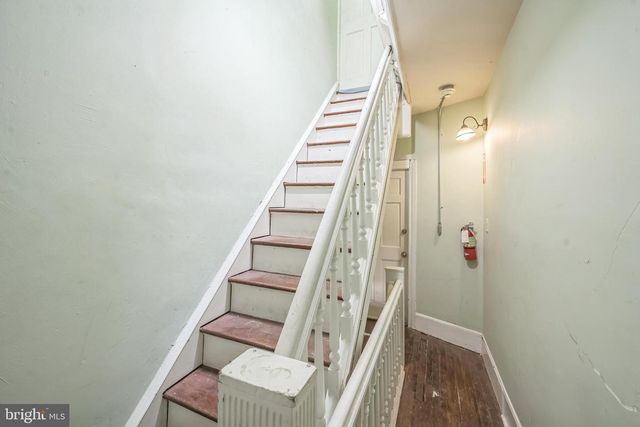 5131 PINE STREET, Philadelphia, PA 19143