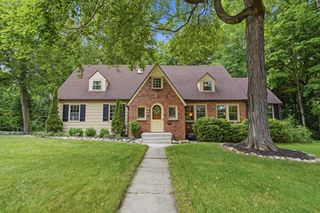 215 Hill Street, Northville City, MI 48167