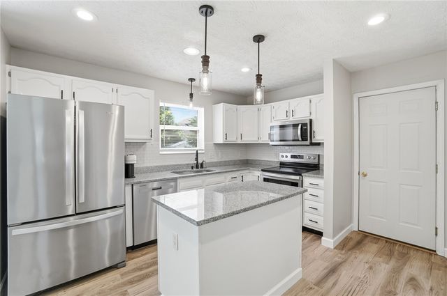 450 Bishea Court, Fairborn, OH 45324