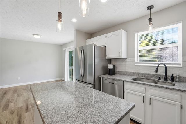 450 Bishea Court, Fairborn, OH 45324