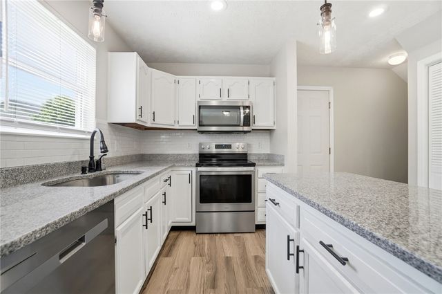 450 Bishea Court, Fairborn, OH 45324