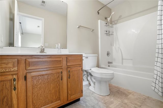 450 Bishea Court, Fairborn, OH 45324