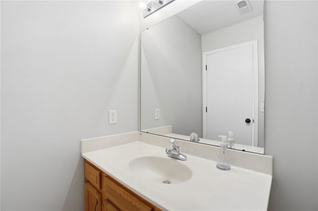 450 Bishea Court, Fairborn, OH 45324