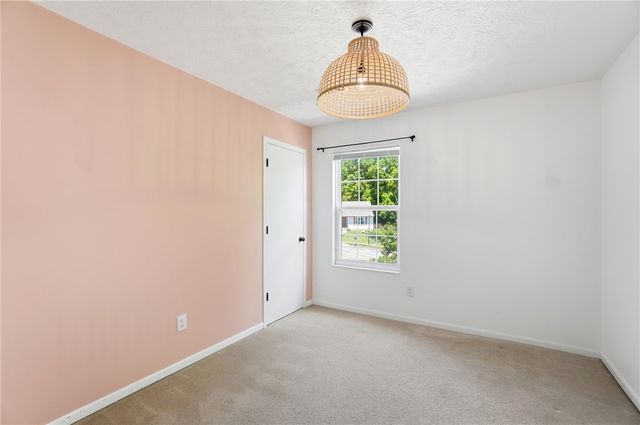 450 Bishea Court, Fairborn, OH 45324