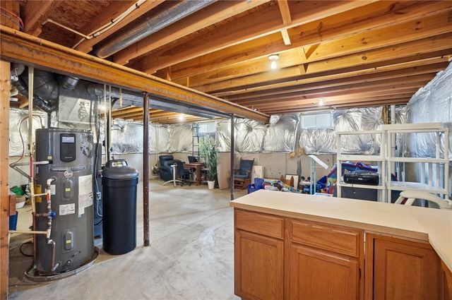 450 Bishea Court, Fairborn, OH 45324