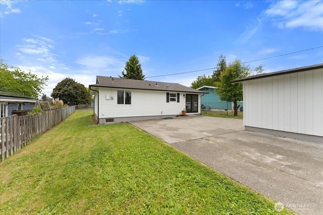1113 E 61st Street, Tacoma, WA 98404