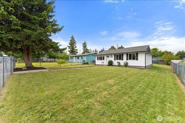 1113 E 61st Street, Tacoma, WA 98404