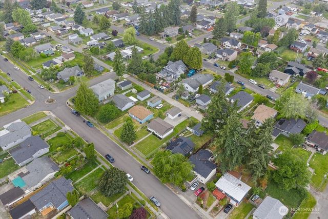 1113 E 61st Street, Tacoma, WA 98404