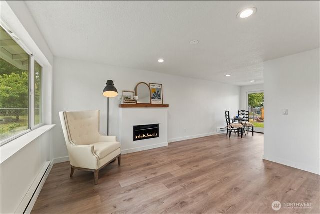1113 E 61st Street, Tacoma, WA 98404
