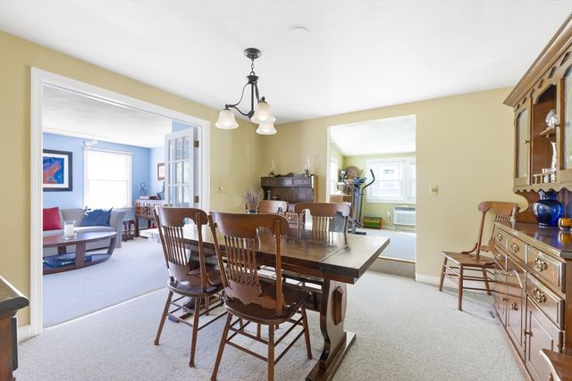 42 Hawthorn Ave, Needham, MA 02492