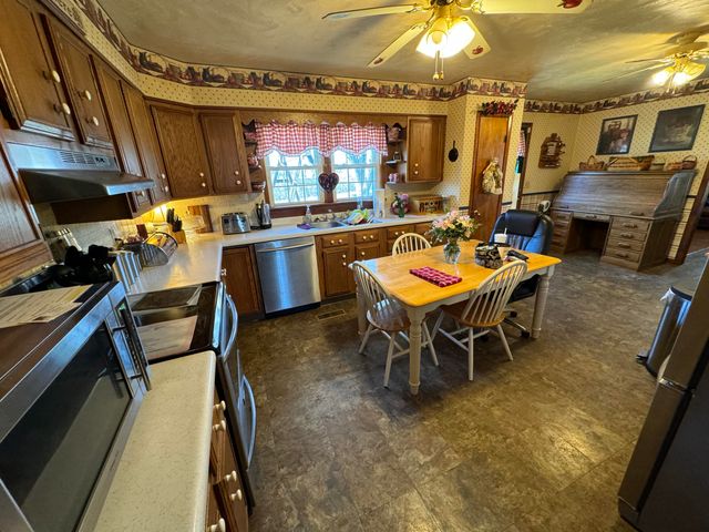 61 Emmons Drive, Flemingsburg, KY 41041