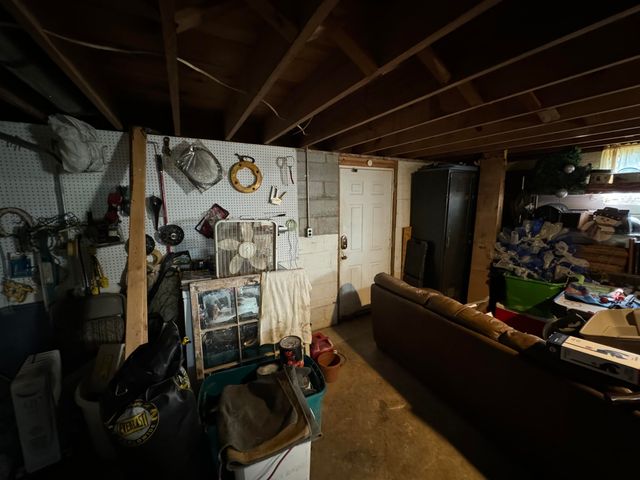 61 Emmons Drive, Flemingsburg, KY 41041