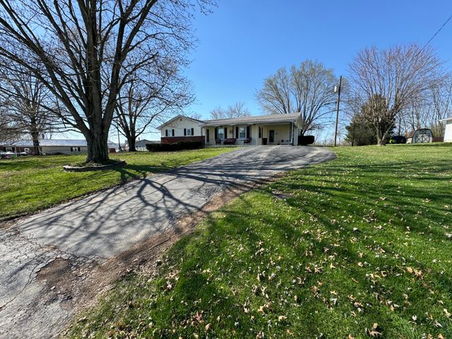 61 Emmons Drive, Flemingsburg, KY 41041