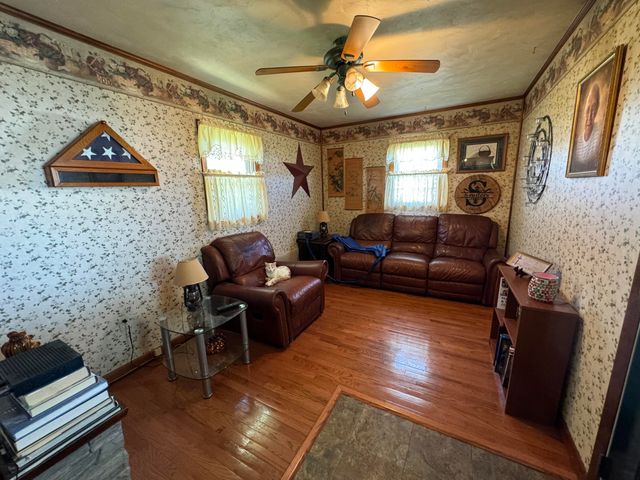 61 Emmons Drive, Flemingsburg, KY 41041